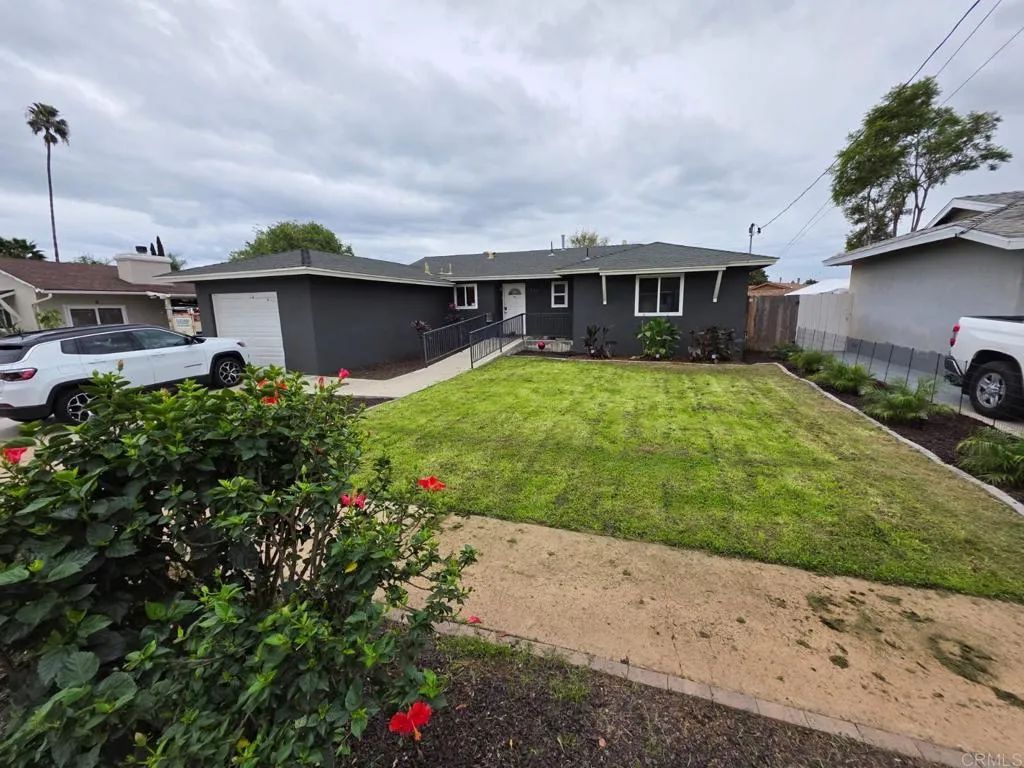 1037 Kings Road, Escondido, CA 92027