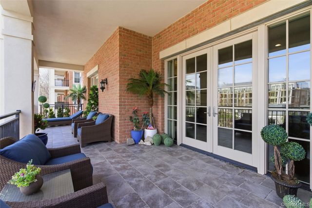 3000 Royal Court 3102, North Hills, NY 11040