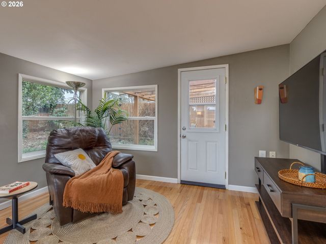 8143 Se 75TH Pl, Portland, OR 97206