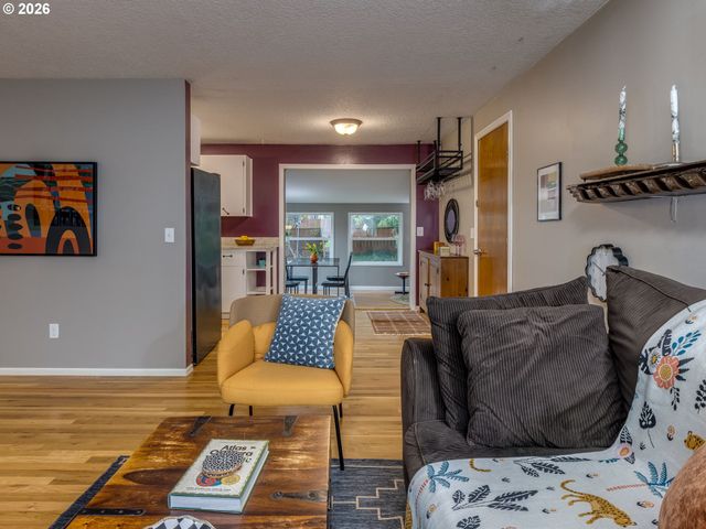 8143 Se 75TH Pl, Portland, OR 97206