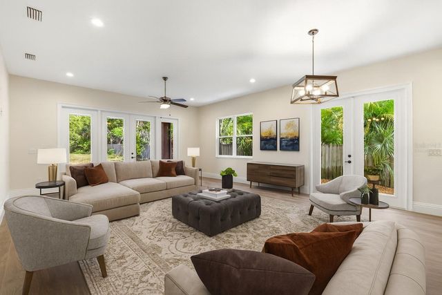 1215 ORANGE AVENUE, Dunedin, FL 34698