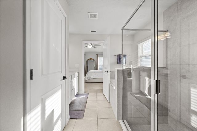 18446 HUNTERS MEADOW WALK, Land O Lakes, FL 34638