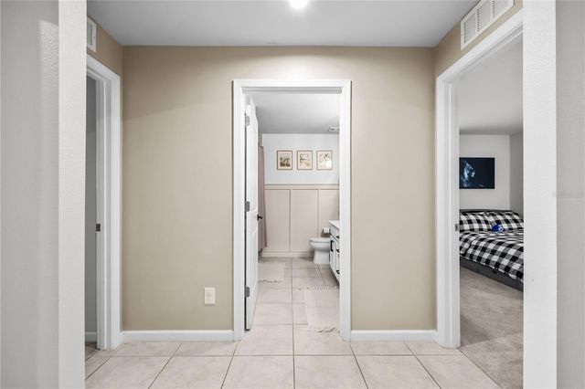 18446 HUNTERS MEADOW WALK, Land O Lakes, FL 34638