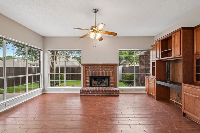 2918 Brittany Lane, Mckinney, TX 75070