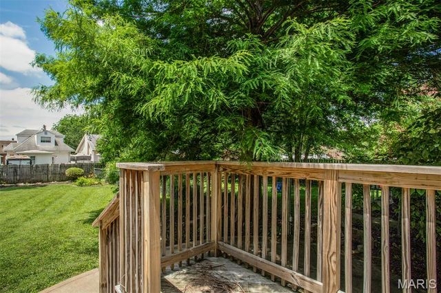 2617 Sutton Boulevard, Maplewood, MO 63143