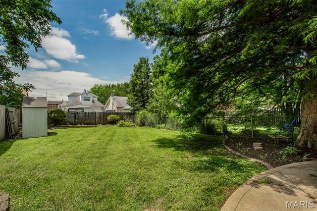 2617 Sutton Boulevard, Maplewood, MO 63143