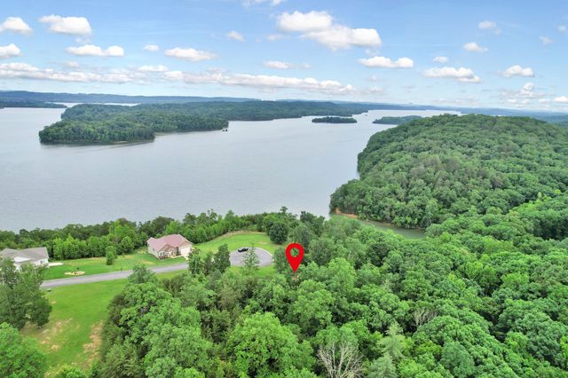 370 River Run Trl, Spring City, TN 37381