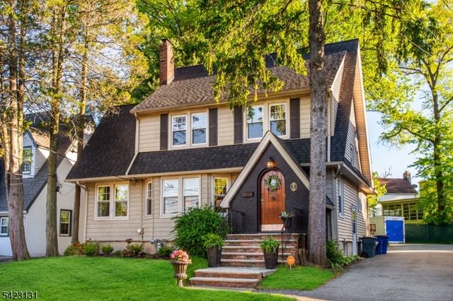 10 Benvenue Ave, West Orange Twp., NJ 07052
