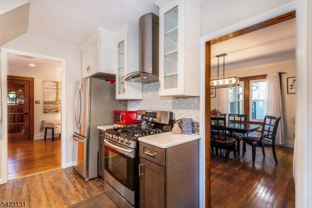 10 Benvenue Ave, West Orange Twp., NJ 07052