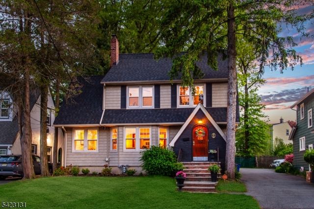 10 Benvenue Ave, West Orange Twp., NJ 07052