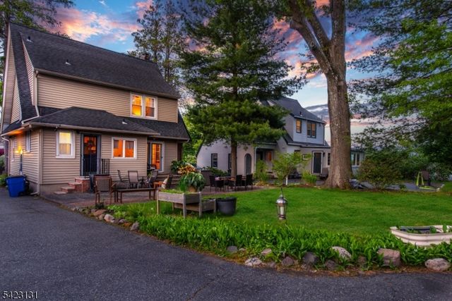 10 Benvenue Ave, West Orange Twp., NJ 07052