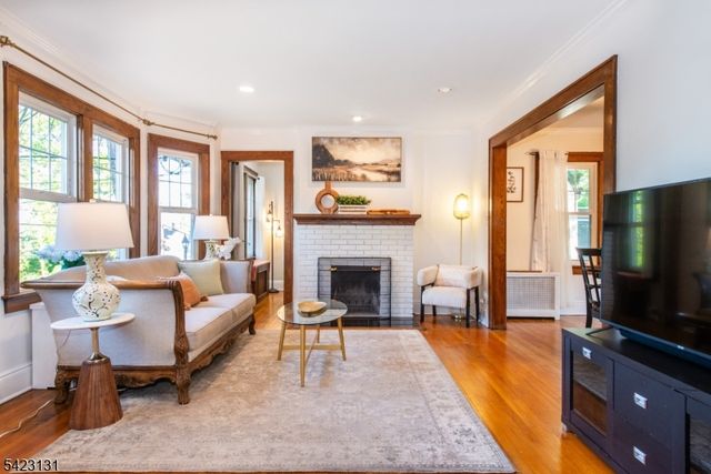 10 Benvenue Ave, West Orange Twp., NJ 07052