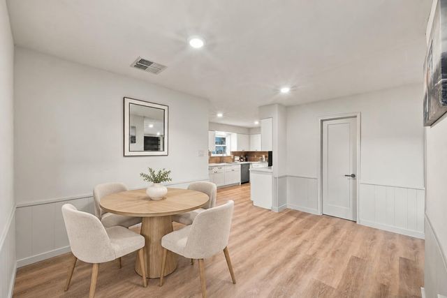 5030 Bayou Vista Drive, Houston, TX 77091