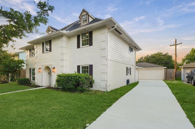 5030 Bayou Vista Drive, Houston, TX 77091