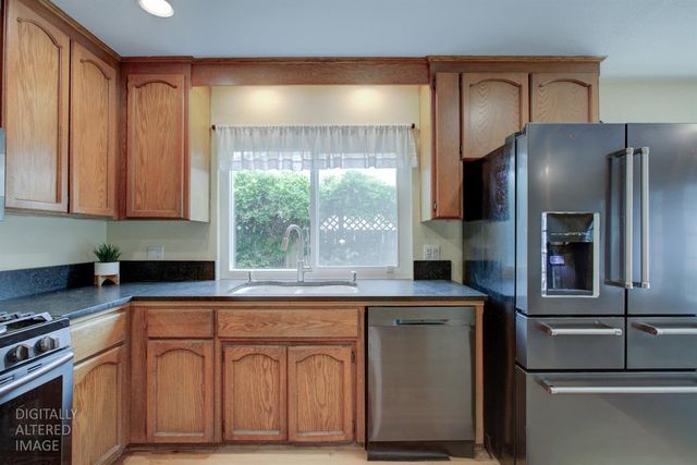 974 San Miguel Pl, Manteca, CA 95336