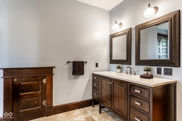 1642 N Alabama Street, Indianapolis, IN 46202