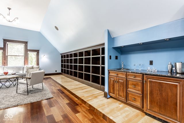 1642 N Alabama Street, Indianapolis, IN 46202