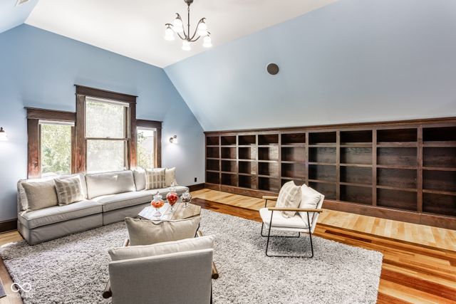 1642 N Alabama Street, Indianapolis, IN 46202