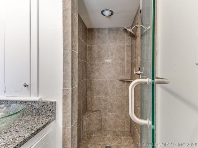 5910 E 36th Street, Tulsa, OK 74135