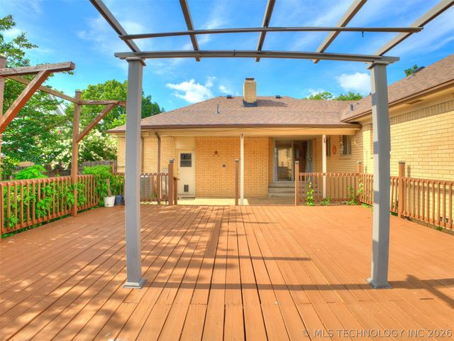 5910 E 36th Street, Tulsa, OK 74135