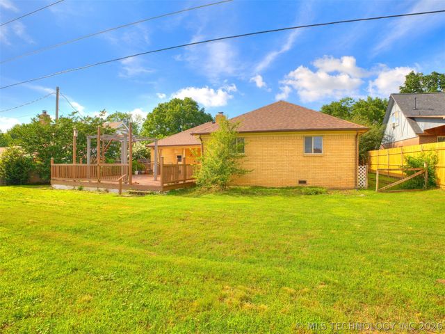 5910 E 36th Street, Tulsa, OK 74135