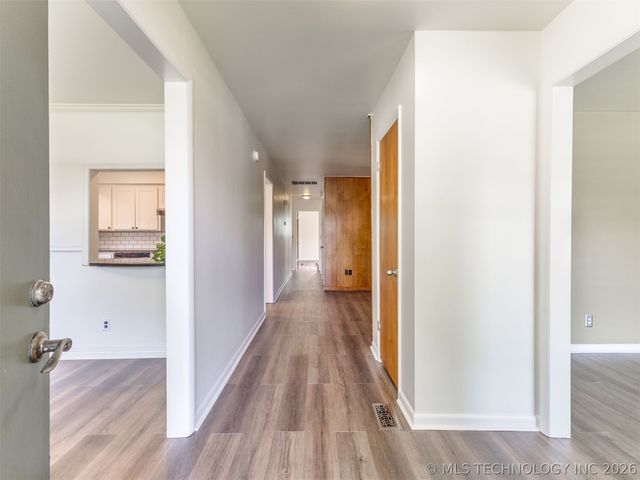 5910 E 36th Street, Tulsa, OK 74135