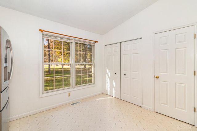 16086 Colonial Drive, Sterling Twp, OH 45176