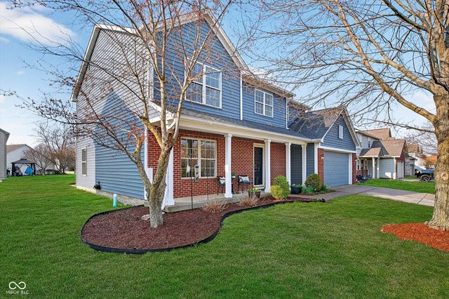 10552 Greenway Drive, Fishers, IN 46037