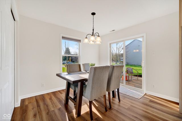 10552 Greenway Drive, Fishers, IN 46037