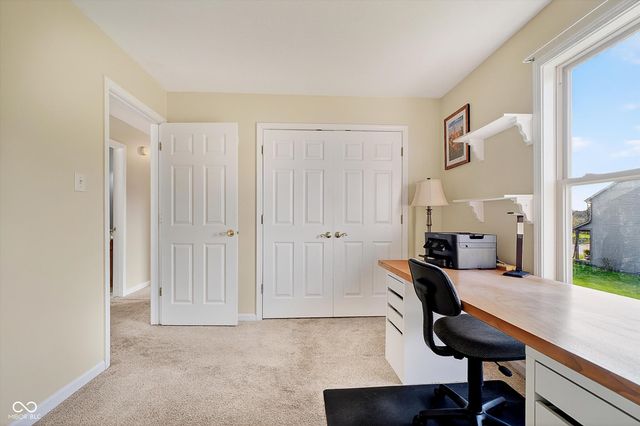 10552 Greenway Drive, Fishers, IN 46037