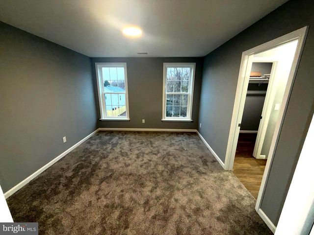 118 STRINE AVE, Martinsburg, WV 25404