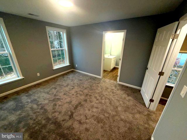 118 STRINE AVE, Martinsburg, WV 25404