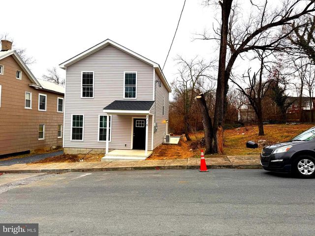 118 STRINE AVE, Martinsburg, WV 25404