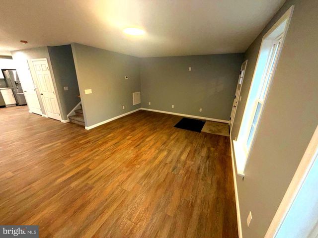 118 STRINE AVE, Martinsburg, WV 25404