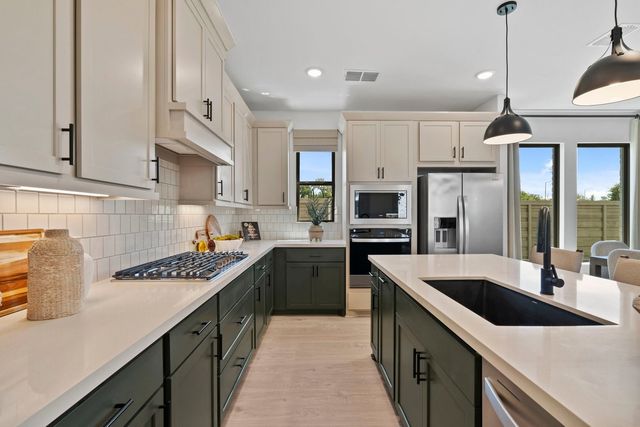 1608 Peridot Parkway, Mesquite, TX 75181