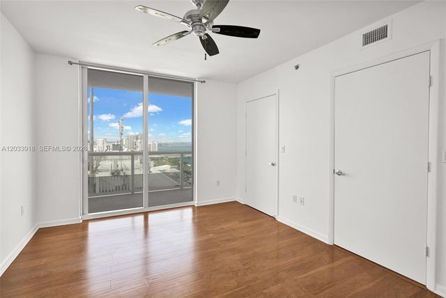 50 Biscayne Boulevard 3802, Miami, FL 33132