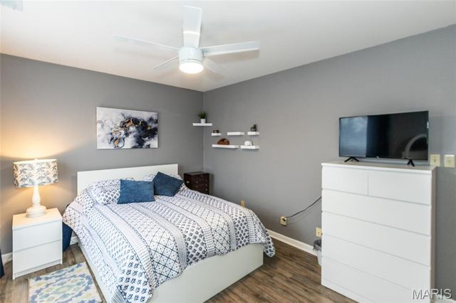 3655 Colonia Place Drive D, St Louis, MO 63125