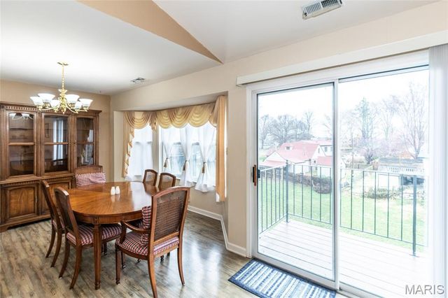 3655 Colonia Place Drive D, St Louis, MO 63125