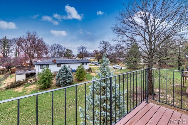 3655 Colonia Place Drive D, St Louis, MO 63125