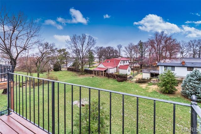 3655 Colonia Place Drive D, St Louis, MO 63125