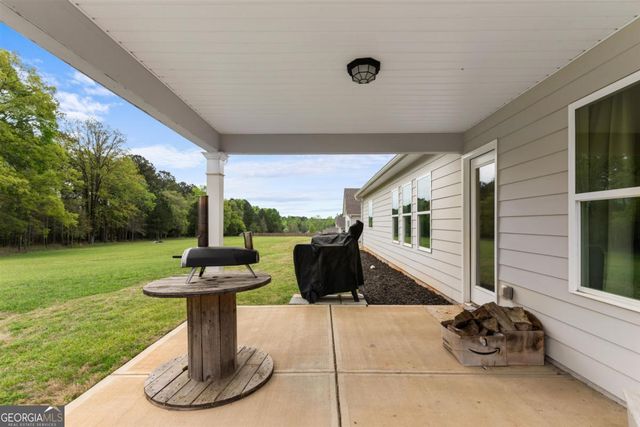 187 Loch Way, Eatonton, GA 31024