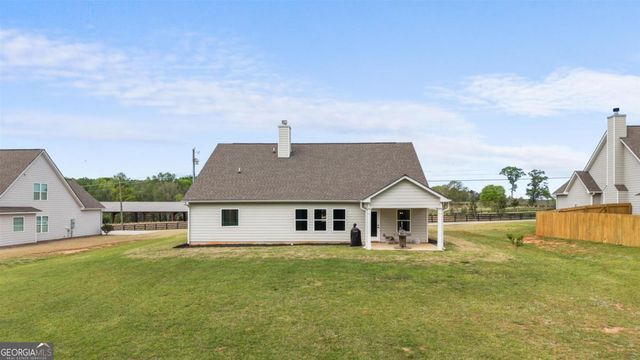 187 Loch Way, Eatonton, GA 31024
