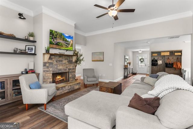 187 Loch Way, Eatonton, GA 31024