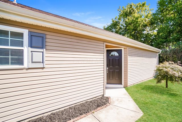 6817 Riding Trail Drive, Canal Winchester, OH 43110