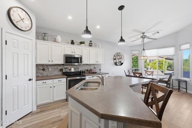 8128 E SAND WEDGE Lane, Gold Canyon, AZ 85118