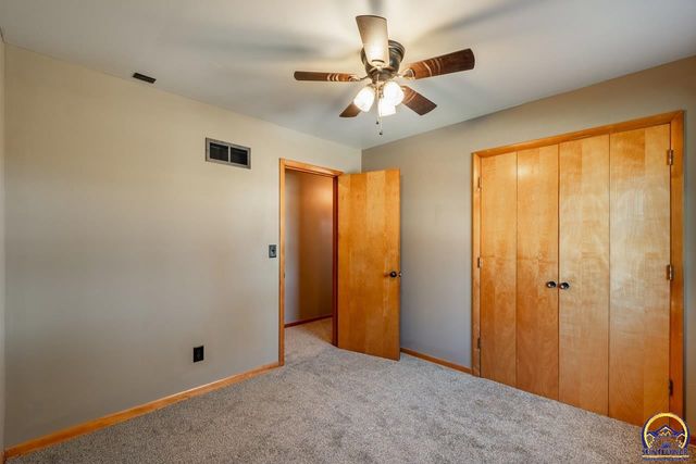 7421 NW Kiro CT, Silver Lake, KS 66539