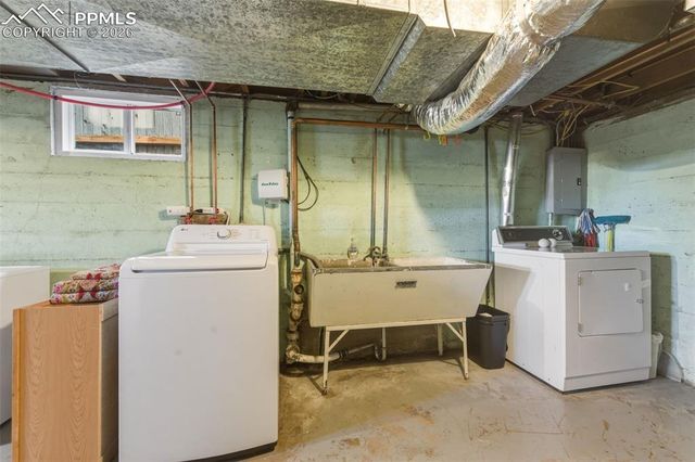 1425 E Kiowa Street, Colorado Springs, CO 80909