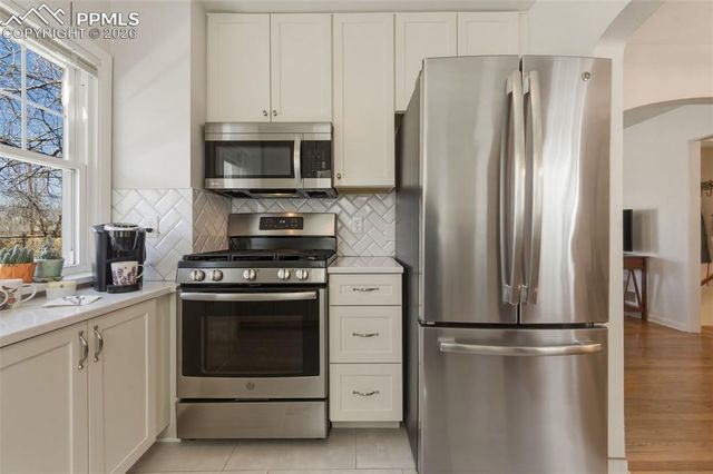 1425 E Kiowa Street, Colorado Springs, CO 80909