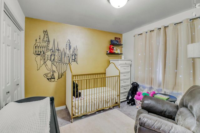 821 60th Avenue W, West Fargo, ND 58078