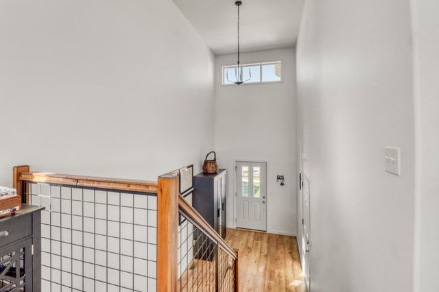 821 60th Avenue W, West Fargo, ND 58078